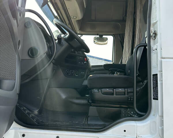 Белый Даф XF 106, объемом двигателя 12.9 л и пробегом 890 тыс. км за 21499 $, фото 6 на Automoto.ua