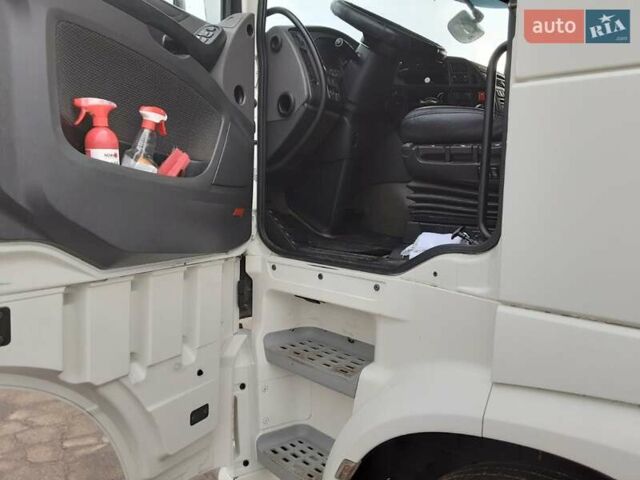 Белый Даф XF 106, объемом двигателя 12.9 л и пробегом 953 тыс. км за 19000 $, фото 4 на Automoto.ua