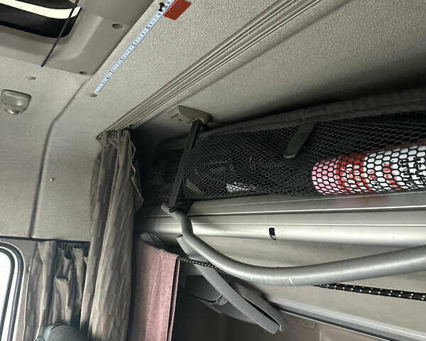 Белый Даф XF 106, объемом двигателя 12.9 л и пробегом 1 тыс. км за 15800 $, фото 3 на Automoto.ua