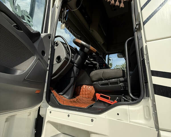 Белый Даф XF 106, объемом двигателя 0 л и пробегом 780 тыс. км за 29500 $, фото 14 на Automoto.ua