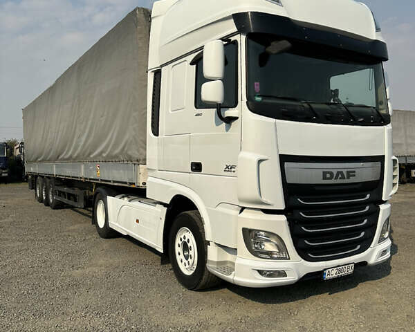 Белый Даф XF 106, объемом двигателя 12.9 л и пробегом 890 тыс. км за 24485 $, фото 3 на Automoto.ua