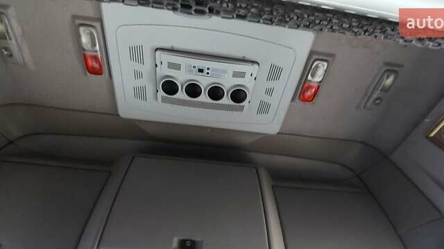 Белый Даф XF 106, объемом двигателя 12.9 л и пробегом 1000 тыс. км за 24800 $, фото 3 на Automoto.ua