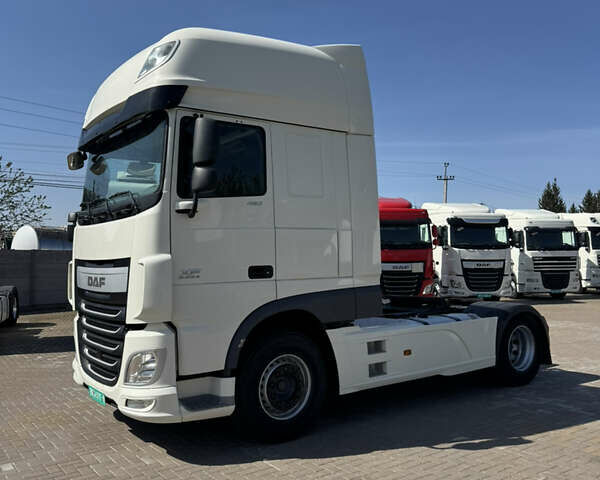 Белый Даф XF 106, объемом двигателя 12.9 л и пробегом 947 тыс. км за 21500 $, фото 3 на Automoto.ua