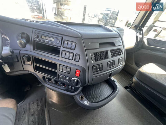 Белый Даф XF 106, объемом двигателя 12.9 л и пробегом 840 тыс. км за 20900 $, фото 18 на Automoto.ua