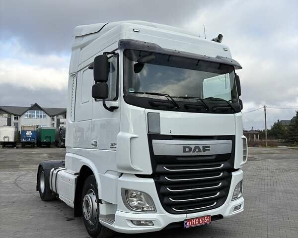 Белый Даф XF 106, объемом двигателя 12.9 л и пробегом 812 тыс. км за 18999 $, фото 12 на Automoto.ua