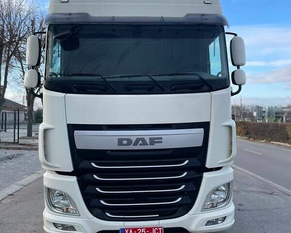 Белый Даф XF 106, объемом двигателя 12.9 л и пробегом 782 тыс. км за 23900 $, фото 1 на Automoto.ua