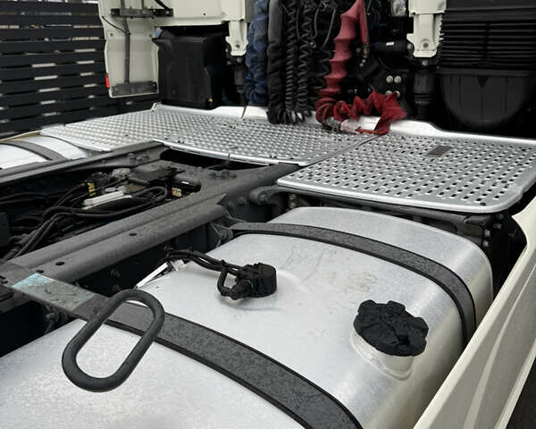 Білий Даф XF 106, об'ємом двигуна 12.9 л та пробігом 734 тис. км за 24818 $, фото 4 на Automoto.ua
