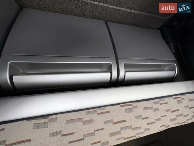 Белый Даф XF 106, объемом двигателя 12.9 л и пробегом 812 тыс. км за 18999 $, фото 15 на Automoto.ua