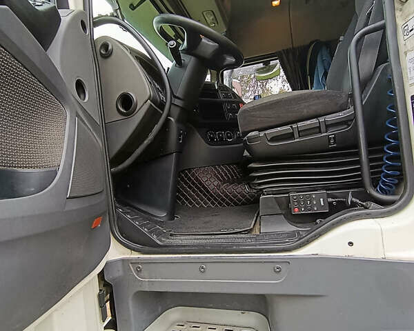 Белый Даф XF 106, объемом двигателя 0 л и пробегом 856 тыс. км за 19200 $, фото 9 на Automoto.ua