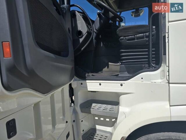 Білий Даф XF 106, об'ємом двигуна 0 л та пробігом 892 тис. км за 24325 $, фото 6 на Automoto.ua