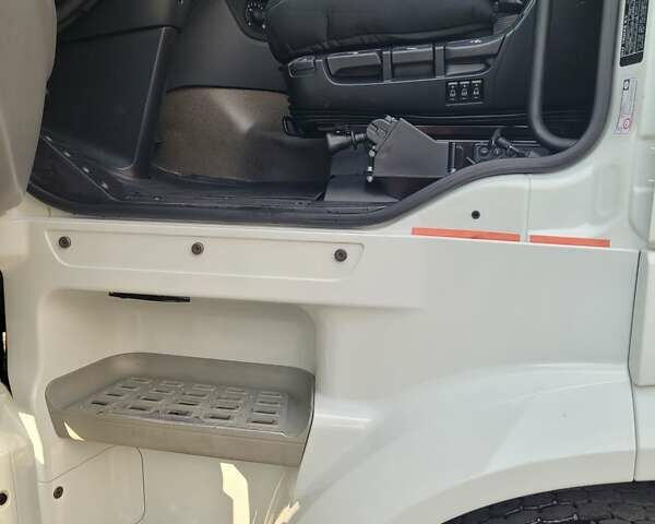 Белый Даф XF 106, объемом двигателя 0 л и пробегом 832 тыс. км за 24700 $, фото 44 на Automoto.ua