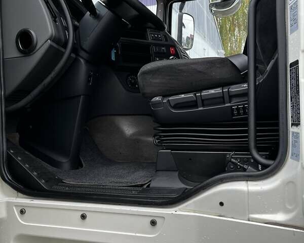 Белый Даф XF 106, объемом двигателя 0 л и пробегом 570 тыс. км за 27500 $, фото 13 на Automoto.ua