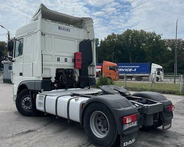 Белый Даф XF 106, объемом двигателя 12.9 л и пробегом 790 тыс. км за 47218 $, фото 3 на Automoto.ua