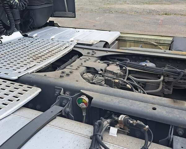 Белый Даф XF 106, объемом двигателя 12.9 л и пробегом 940 тыс. км за 30000 $, фото 18 на Automoto.ua