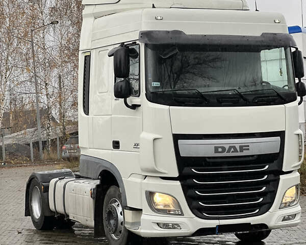 Білий Даф XF 106, об'ємом двигуна 12.9 л та пробігом 730 тис. км за 18900 $, фото 8 на Automoto.ua