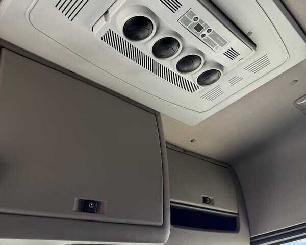 Белый Даф XF 106, объемом двигателя 12.9 л и пробегом 800 тыс. км за 26999 $, фото 37 на Automoto.ua