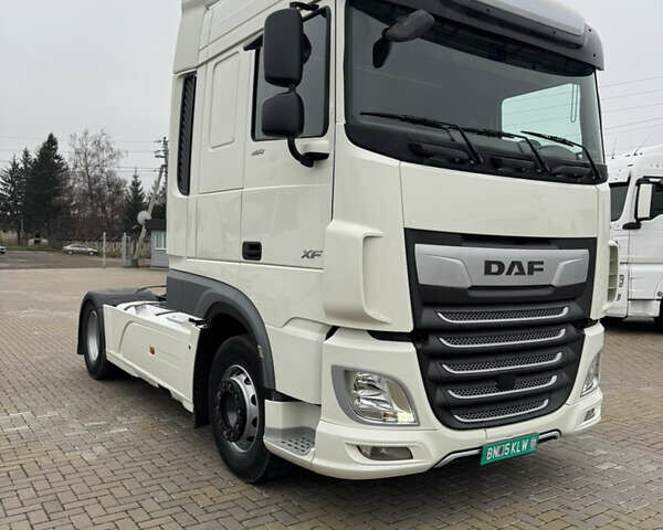 Білий Даф XF 106, об'ємом двигуна 12.9 л та пробігом 609 тис. км за 33800 $, фото 4 на Automoto.ua