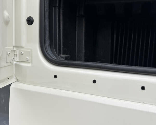 Білий Даф XF 106, об'ємом двигуна 12.9 л та пробігом 609 тис. км за 33800 $, фото 25 на Automoto.ua