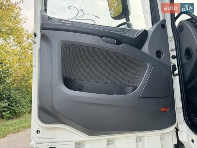 Білий Даф XF 106, об'ємом двигуна 12.9 л та пробігом 638 тис. км за 33500 $, фото 66 на Automoto.ua