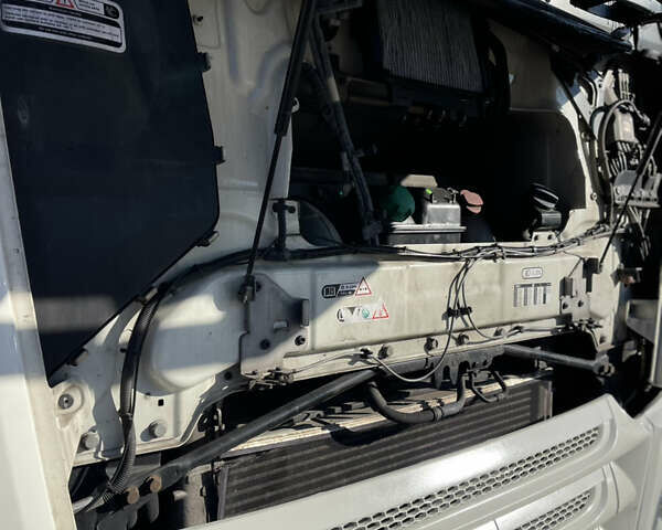 Білий Даф XF 106, об'ємом двигуна 12.9 л та пробігом 834 тис. км за 25600 $, фото 20 на Automoto.ua