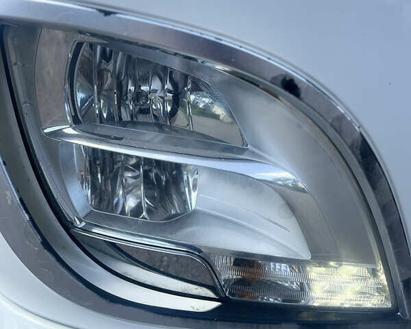 Белый Даф XF 106, объемом двигателя 12.9 л и пробегом 718 тыс. км за 26500 $, фото 18 на Automoto.ua