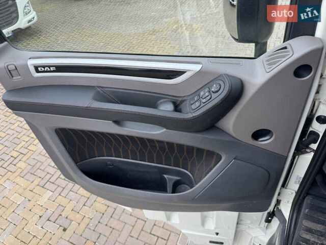 Білий Даф XF 106, об'ємом двигуна 12.9 л та пробігом 609 тис. км за 33800 $, фото 40 на Automoto.ua