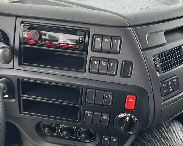 Білий Даф XF 106, об'ємом двигуна 12.9 л та пробігом 657 тис. км за 32000 $, фото 17 на Automoto.ua