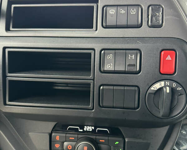 Білий Даф XF 106, об'ємом двигуна 12.9 л та пробігом 609 тис. км за 33800 $, фото 30 на Automoto.ua