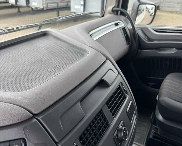 Білий Даф XF 106, об'ємом двигуна 12.9 л та пробігом 609 тис. км за 33800 $, фото 32 на Automoto.ua