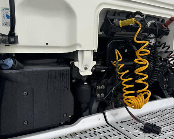 Білий Даф XF 106, об'ємом двигуна 12.9 л та пробігом 657 тис. км за 32000 $, фото 10 на Automoto.ua