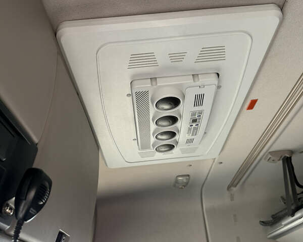 Белый Даф XF 106, объемом двигателя 12.9 л и пробегом 800 тыс. км за 26999 $, фото 31 на Automoto.ua