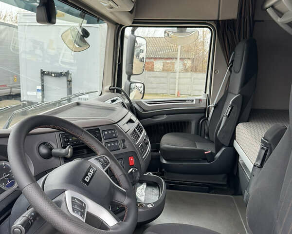 Білий Даф XF 106, об'ємом двигуна 12.9 л та пробігом 609 тис. км за 33800 $, фото 41 на Automoto.ua