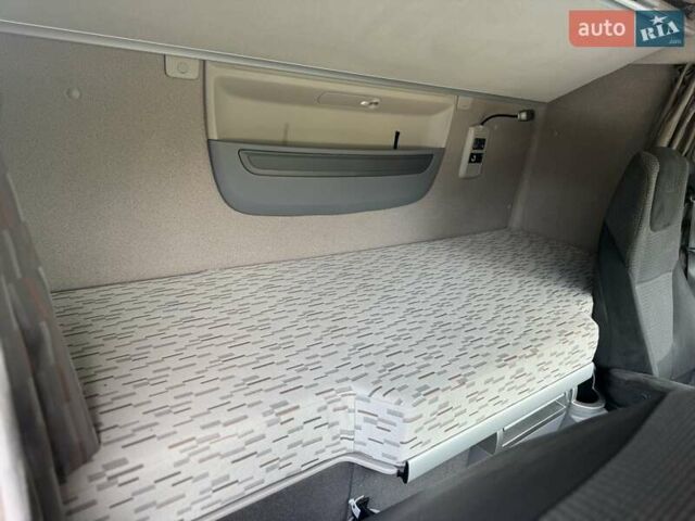 Білий Даф XF 106, об'ємом двигуна 12.9 л та пробігом 638 тис. км за 33500 $, фото 53 на Automoto.ua