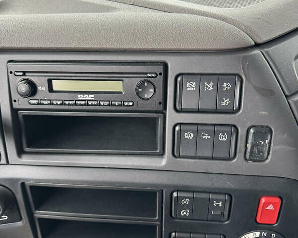 Білий Даф XF 106, об'ємом двигуна 12.9 л та пробігом 609 тис. км за 33800 $, фото 31 на Automoto.ua