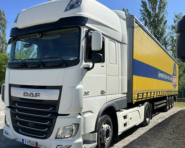 Білий Даф XF 106, об'ємом двигуна 12.9 л та пробігом 719 тис. км за 27500 $, фото 2 на Automoto.ua