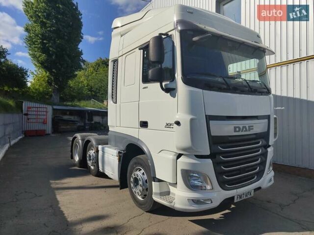 Белый Даф XF 106, объемом двигателя 12.9 л и пробегом 591 тыс. км за 29315 $, фото 1 на Automoto.ua