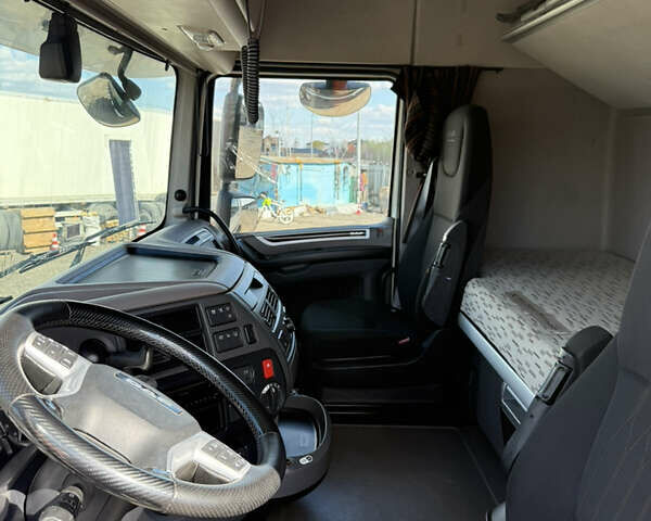 Белый Даф XF 106, объемом двигателя 12.9 л и пробегом 800 тыс. км за 26999 $, фото 29 на Automoto.ua