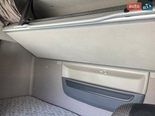 Белый Даф XF 106, объемом двигателя 12.9 л и пробегом 580 тыс. км за 26500 $, фото 28 на Automoto.ua