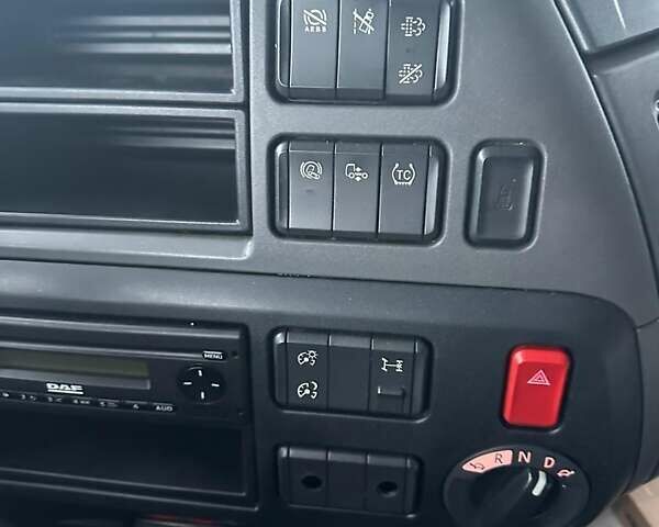 Білий Даф XF 106, об'ємом двигуна 13 л та пробігом 813 тис. км за 32499 $, фото 20 на Automoto.ua