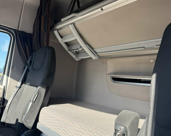 Белый Даф XF 106, объемом двигателя 12.9 л и пробегом 637 тыс. км за 30500 $, фото 8 на Automoto.ua