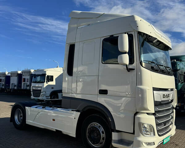 Белый Даф XF 106, объемом двигателя 12.9 л и пробегом 637 тыс. км за 30500 $, фото 19 на Automoto.ua