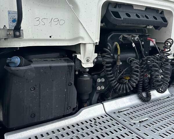 Білий Даф XF 106, об'ємом двигуна 13 л та пробігом 813 тис. км за 32499 $, фото 17 на Automoto.ua