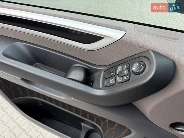 Белый Даф XF 106, объемом двигателя 12.9 л и пробегом 500 тыс. км за 35999 $, фото 79 на Automoto.ua