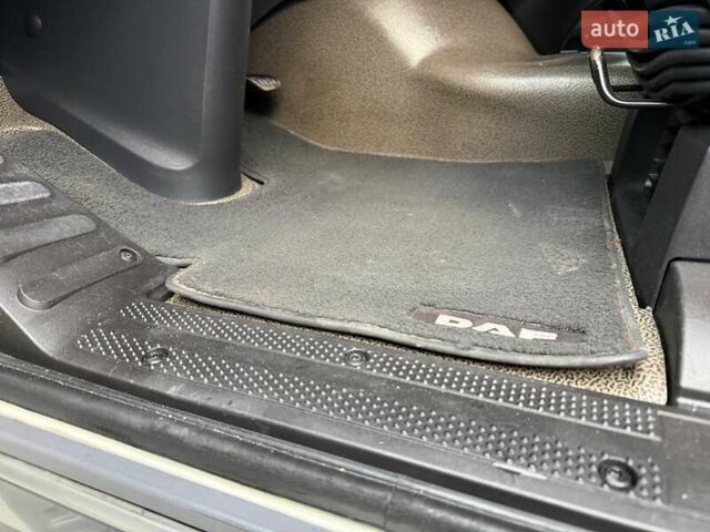 Белый Даф XF 106, объемом двигателя 12.9 л и пробегом 500 тыс. км за 35999 $, фото 74 на Automoto.ua