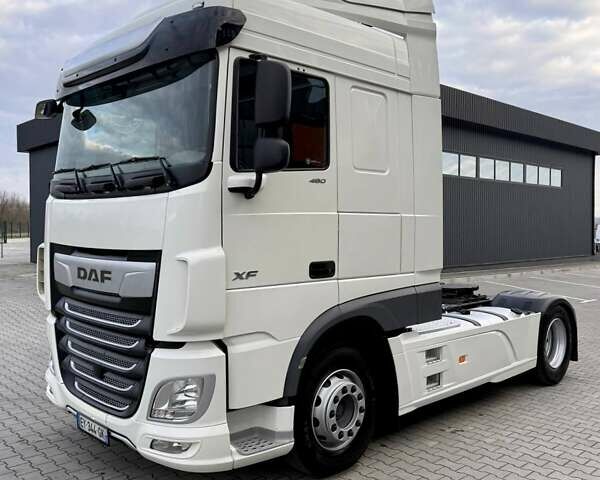 Белый Даф XF 106, объемом двигателя 12.9 л и пробегом 500 тыс. км за 35999 $, фото 9 на Automoto.ua