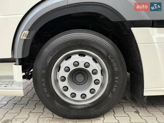 Белый Даф XF 106, объемом двигателя 12.9 л и пробегом 500 тыс. км за 35999 $, фото 33 на Automoto.ua