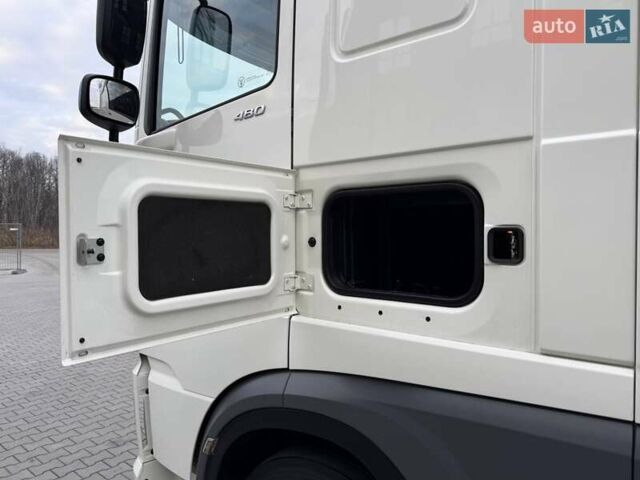 Белый Даф XF 106, объемом двигателя 12.9 л и пробегом 500 тыс. км за 35999 $, фото 80 на Automoto.ua