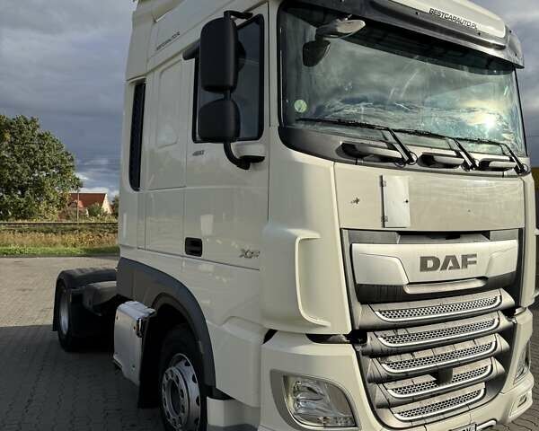 Білий Даф XF 106, об'ємом двигуна 12.9 л та пробігом 590 тис. км за 34444 $, фото 2 на Automoto.ua