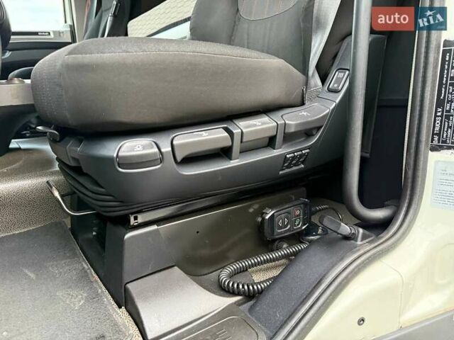 Белый Даф XF 106, объемом двигателя 12.9 л и пробегом 500 тыс. км за 35999 $, фото 70 на Automoto.ua