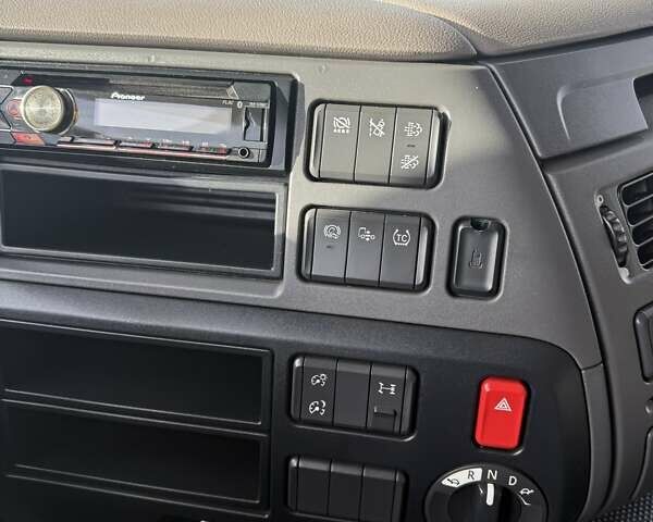 Белый Даф XF 106, объемом двигателя 0 л и пробегом 570 тыс. км за 35555 $, фото 20 на Automoto.ua